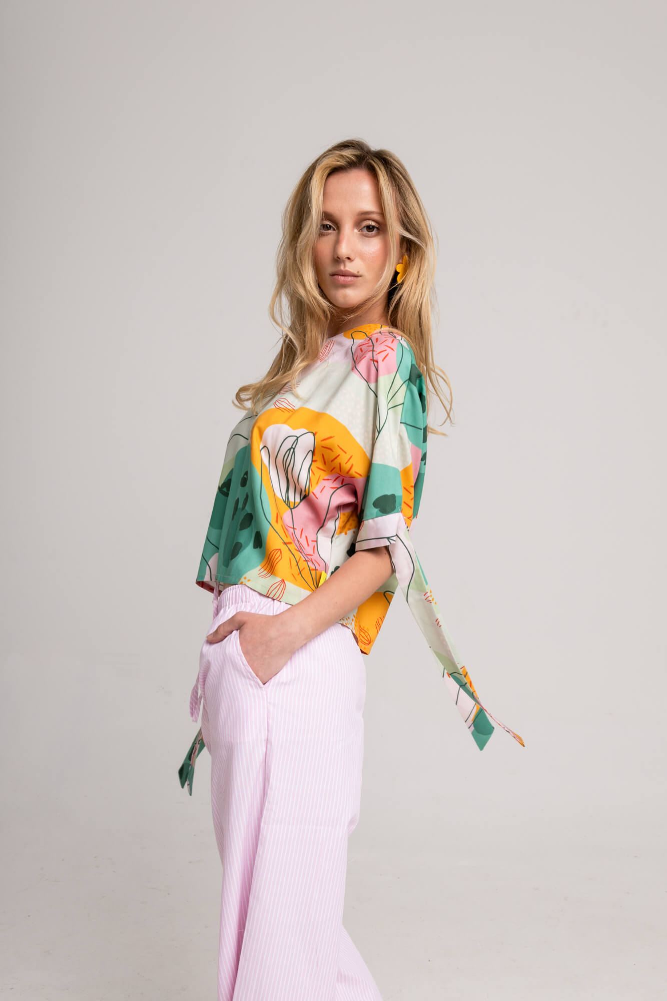 Bombon Blouse - Image 4