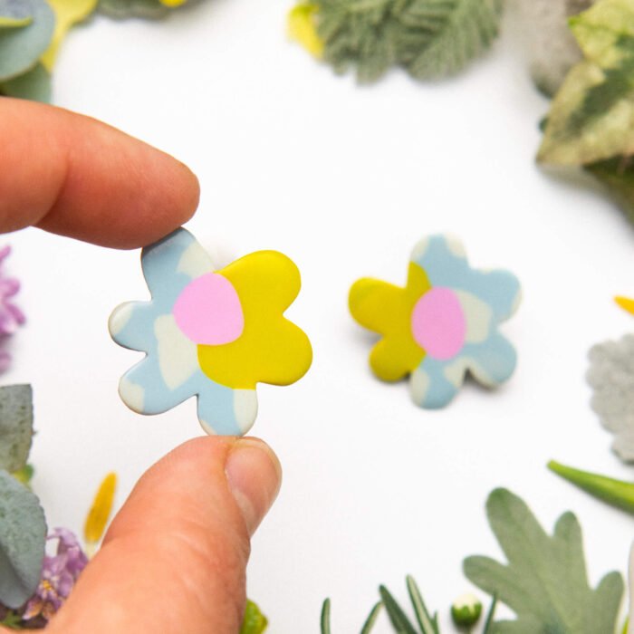 Floral earrings - Image 2
