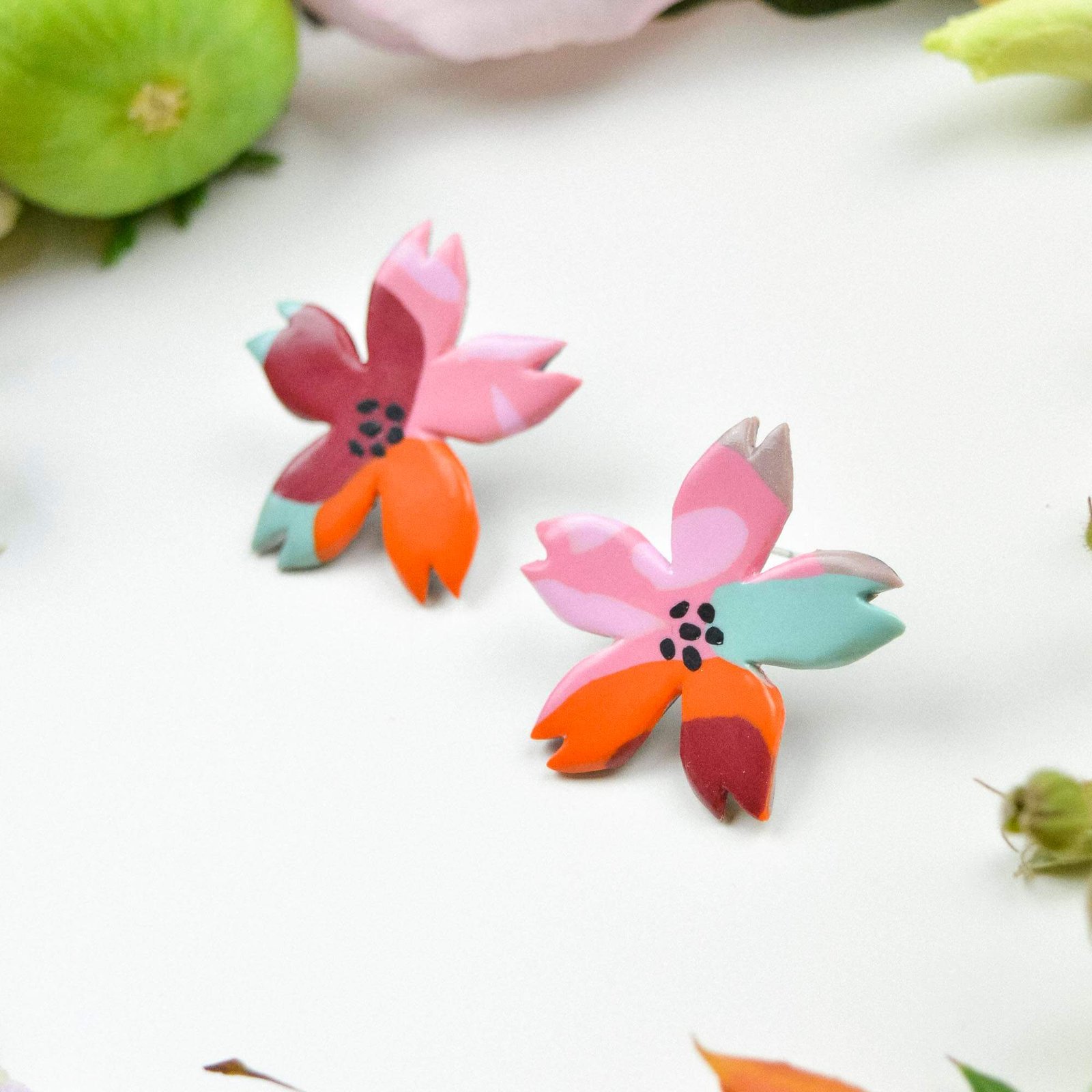 Floral earrings - Image 3