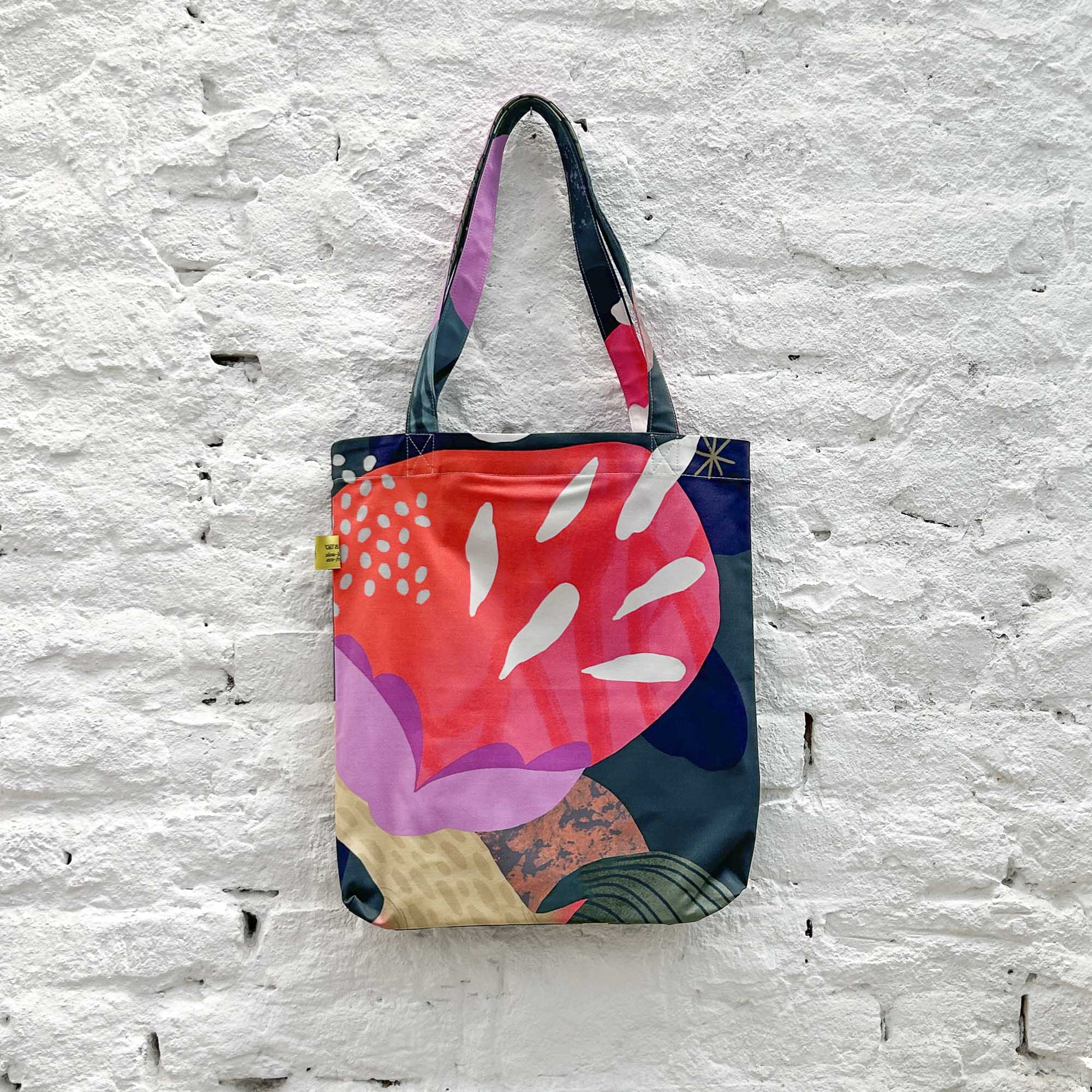 Thorns Tote Bag + Pocket inside - preorder