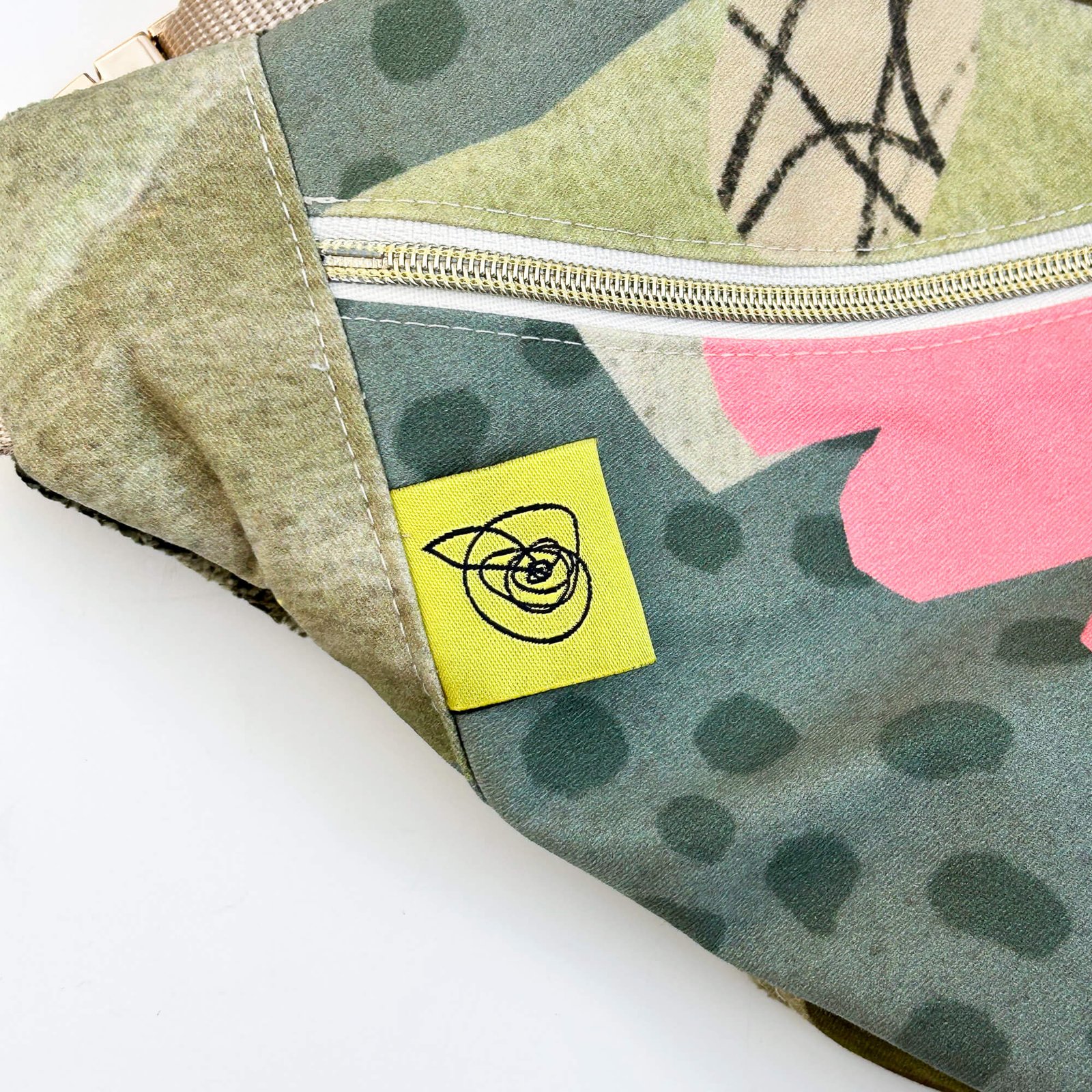 Beltbag Hidden Dragon 205 detail