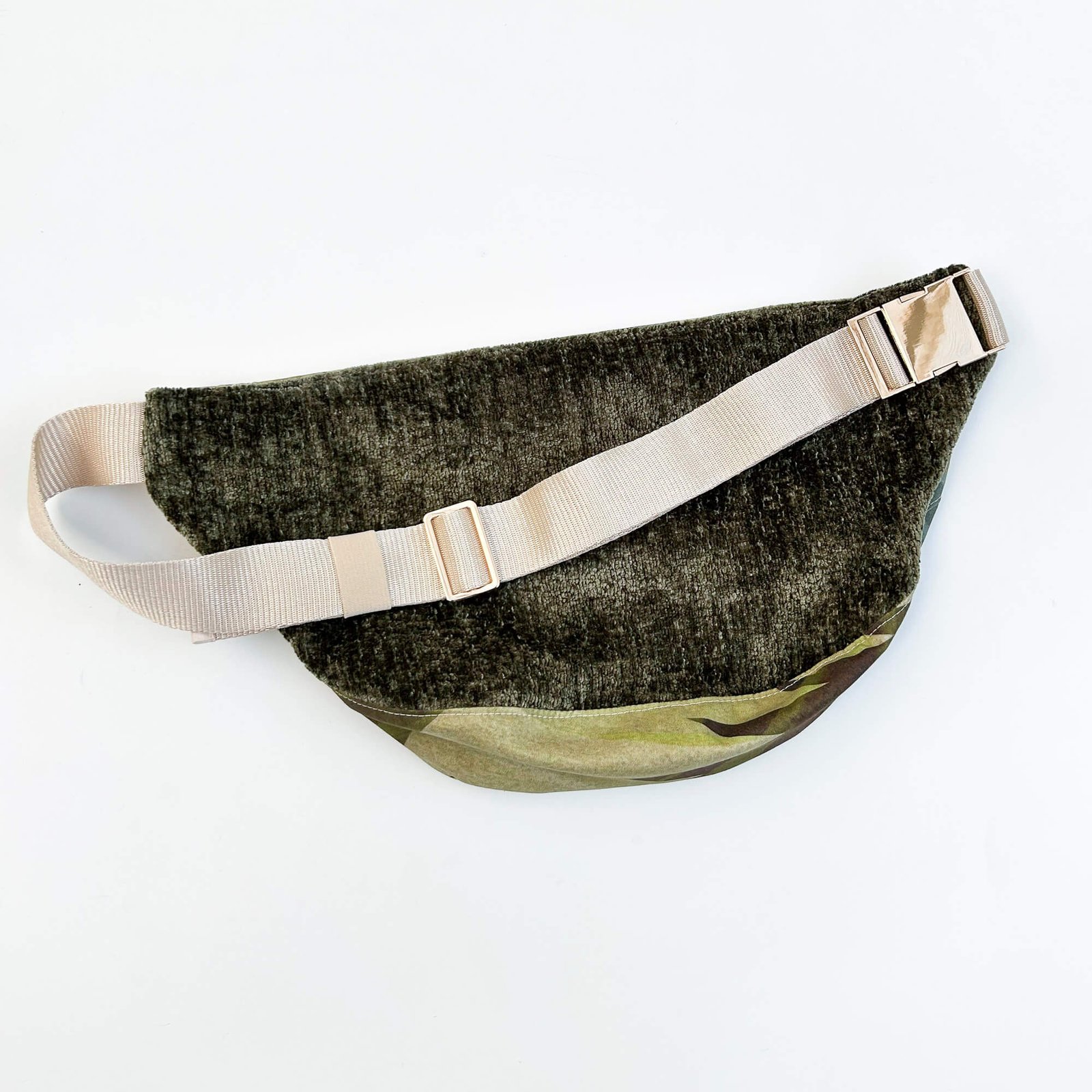 Beltbag Hidden Dragon 205 back