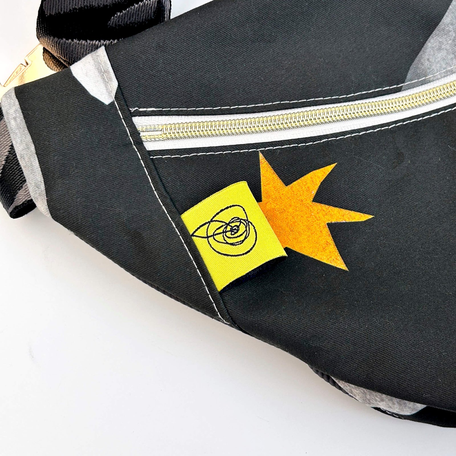 Beltbag blackfolk 206 details