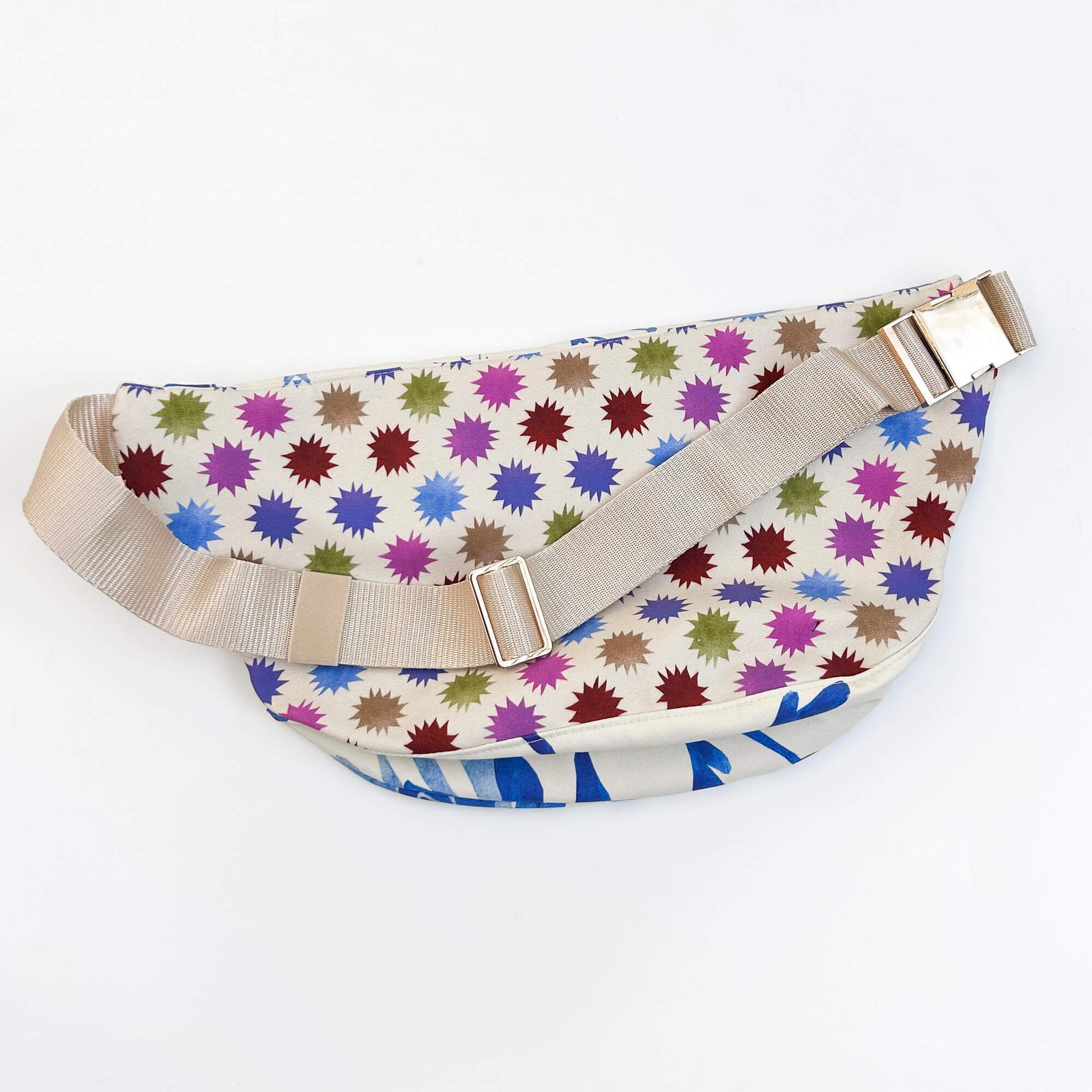 Beltbag porcelain 211 back