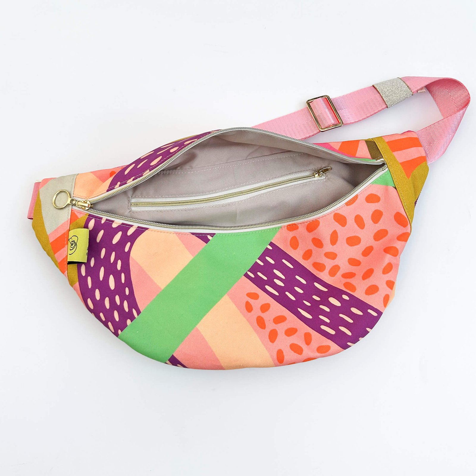 Beltbag candy bug 218 front