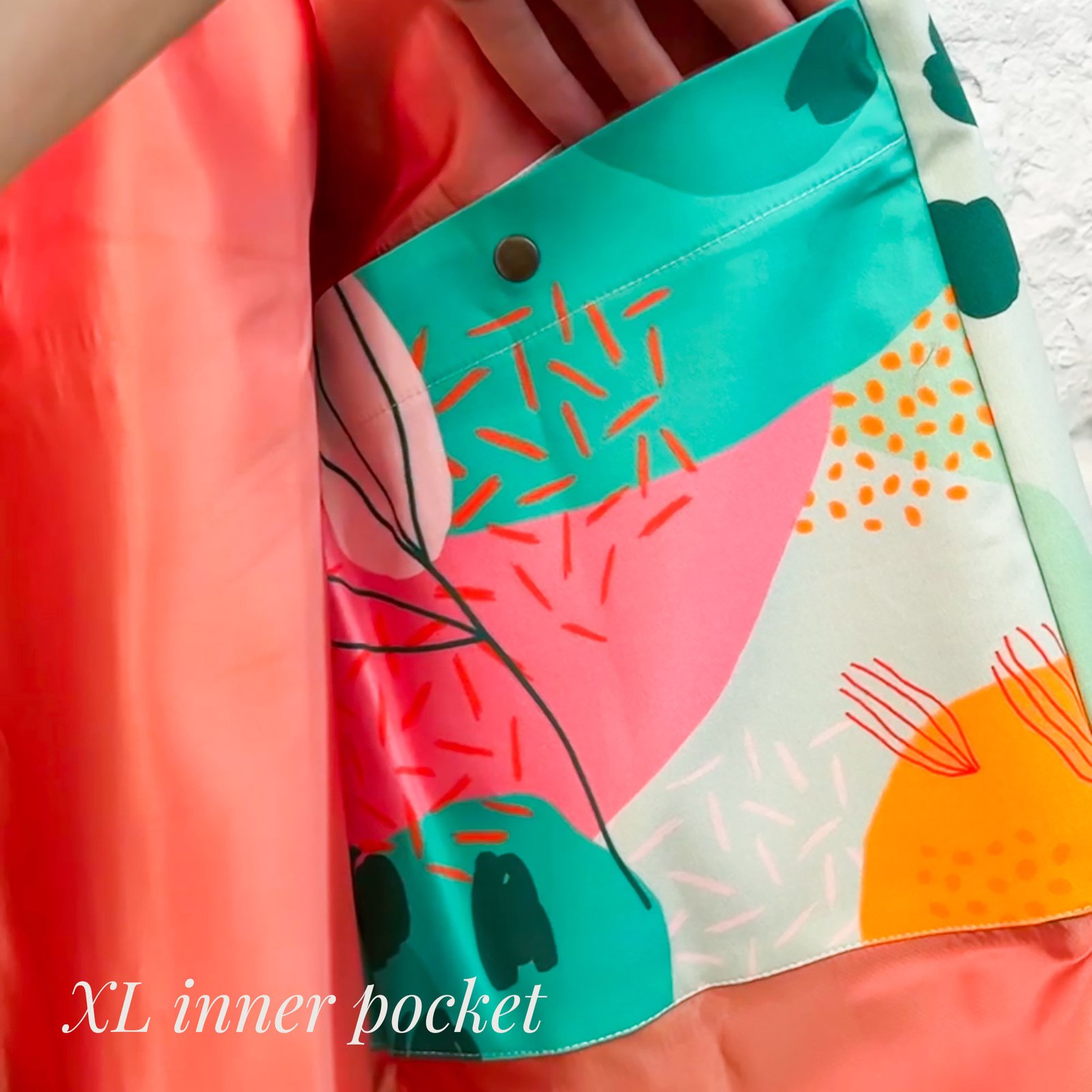 Tulips - Long Trench - Image 6