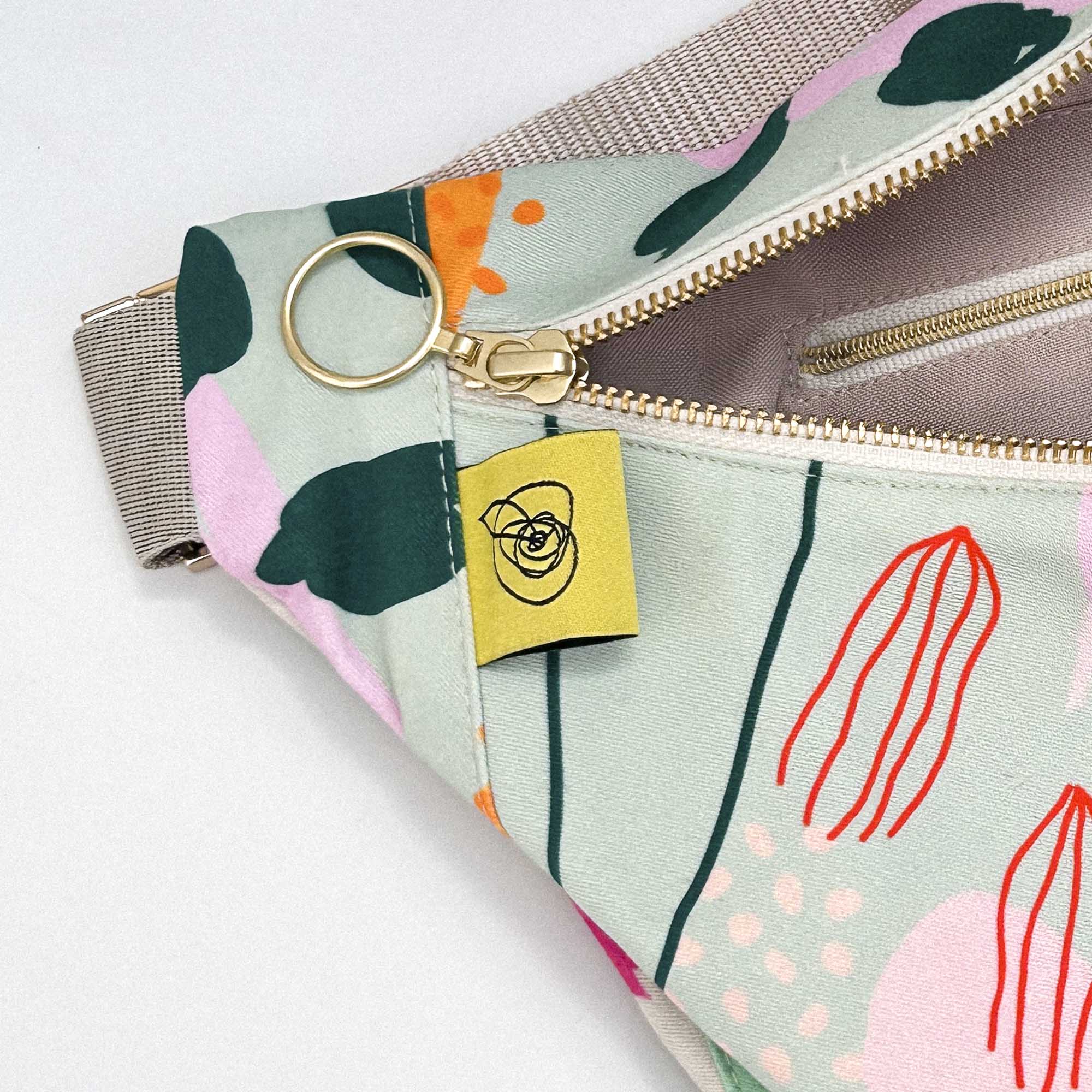 Beltbag - Tulip #222 - Image 3
