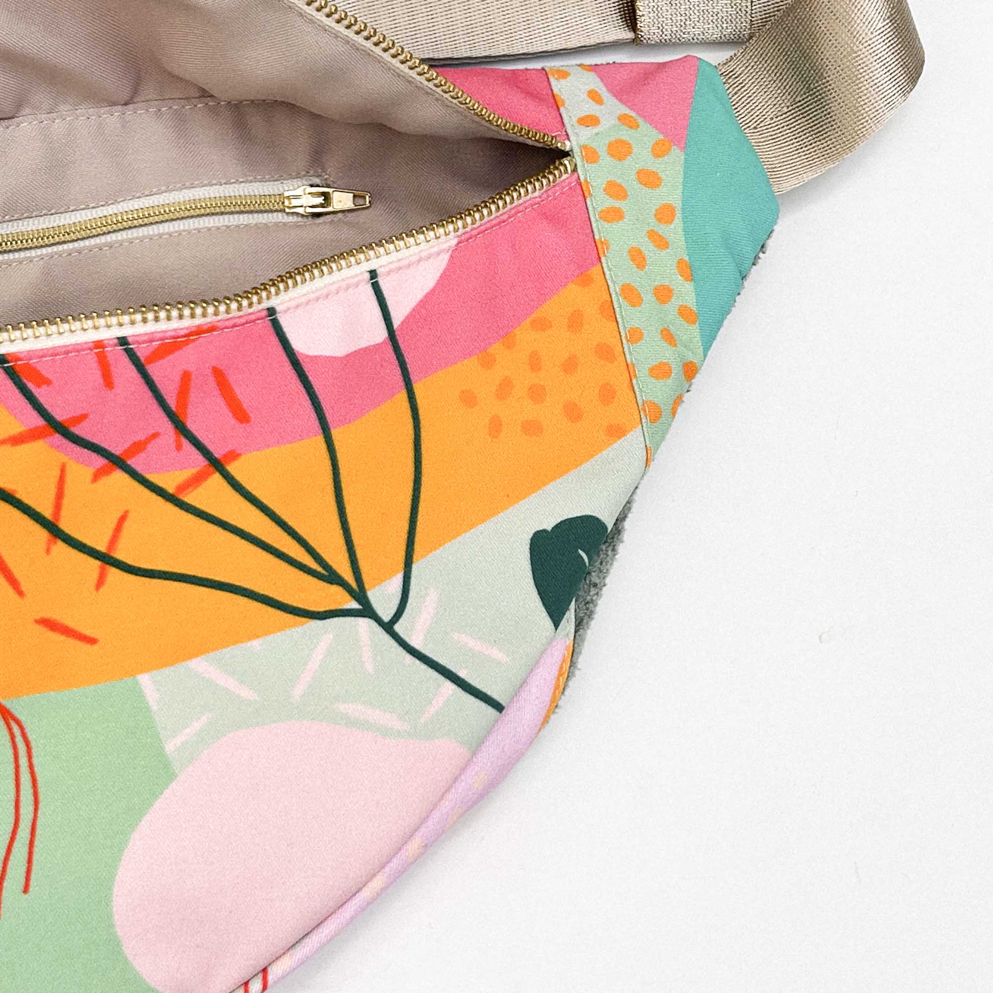 Beltbag - Tulip #223 - Image 5
