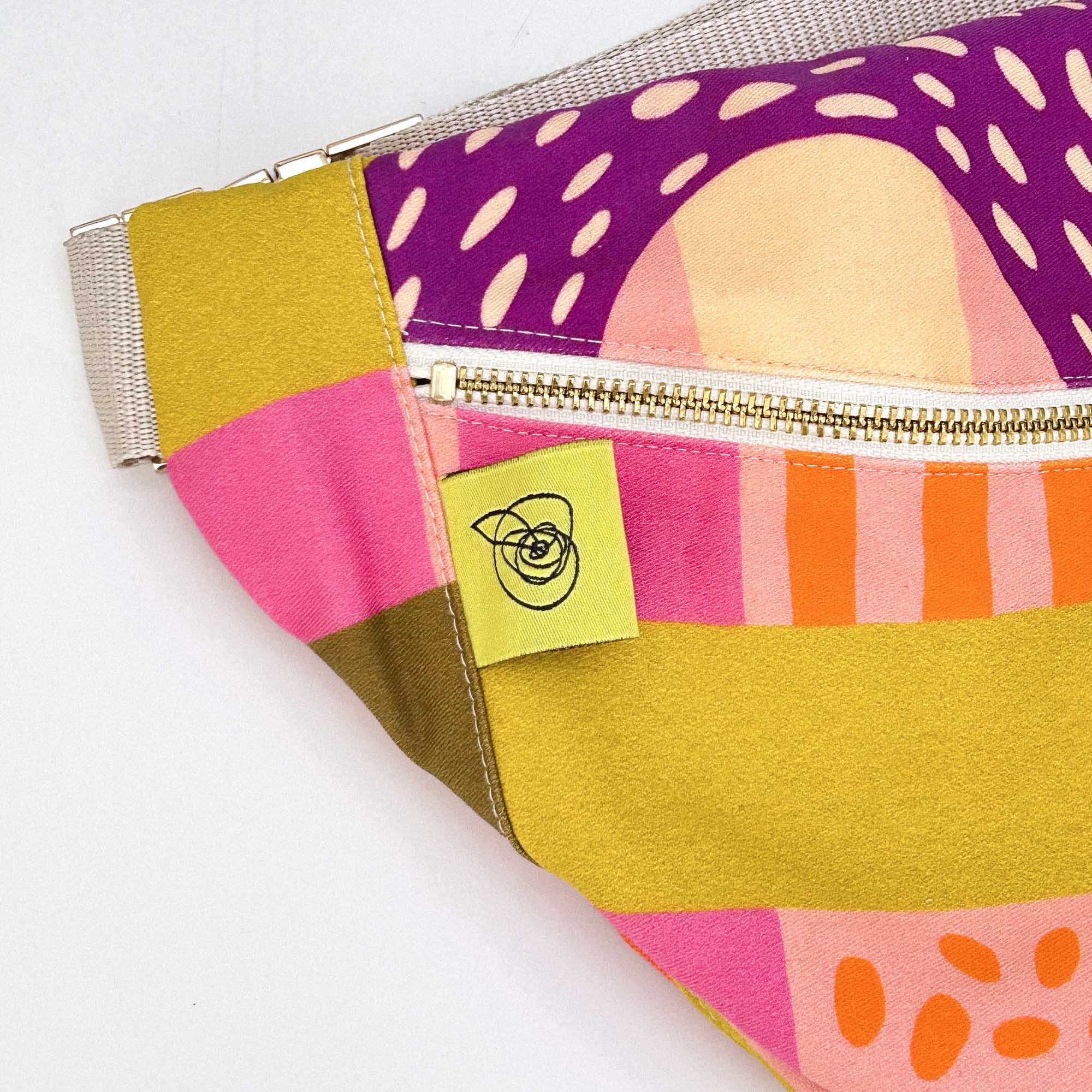 Beltbag - Candy bug Pop #227 - Image 3