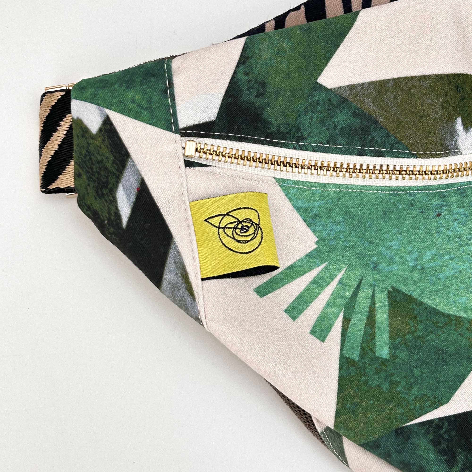 Beltbag - Hummingbird #233 - Image 3