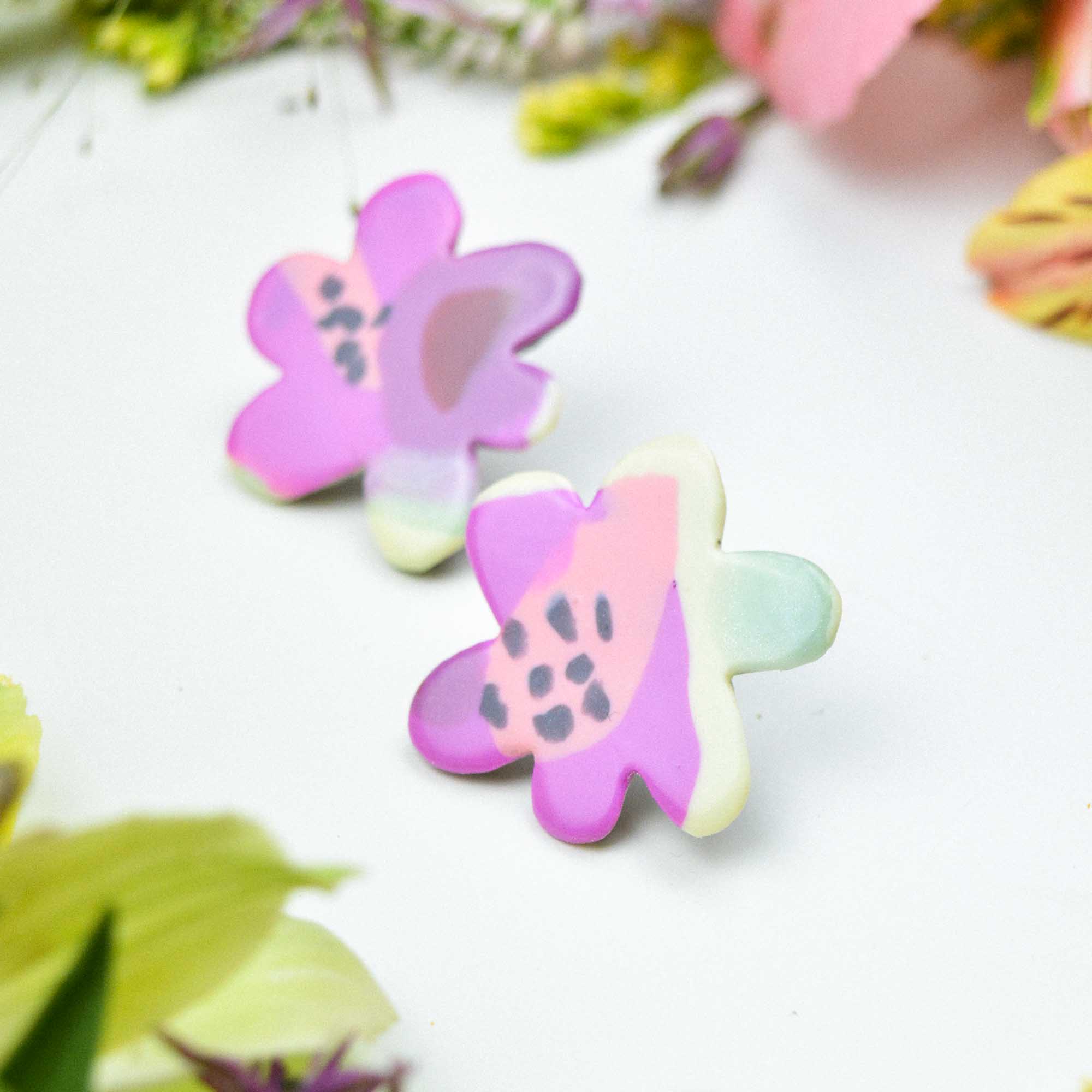 Floral earrings - Image 2