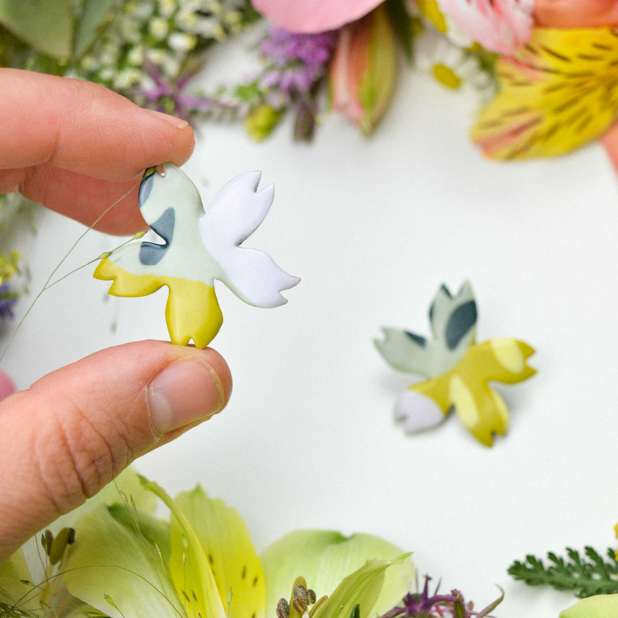 Floral earrings - Image 3