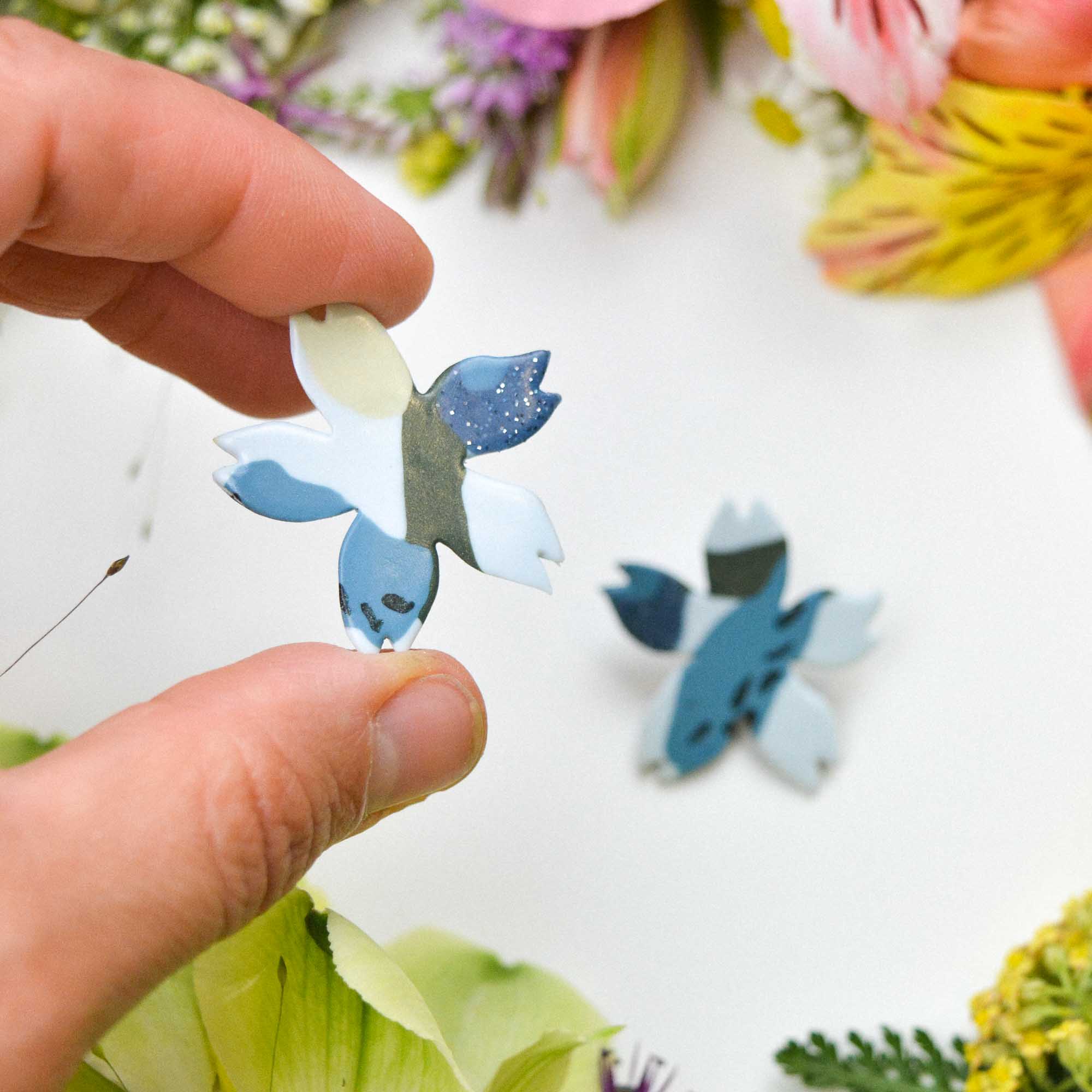 Floral earrings - Image 2