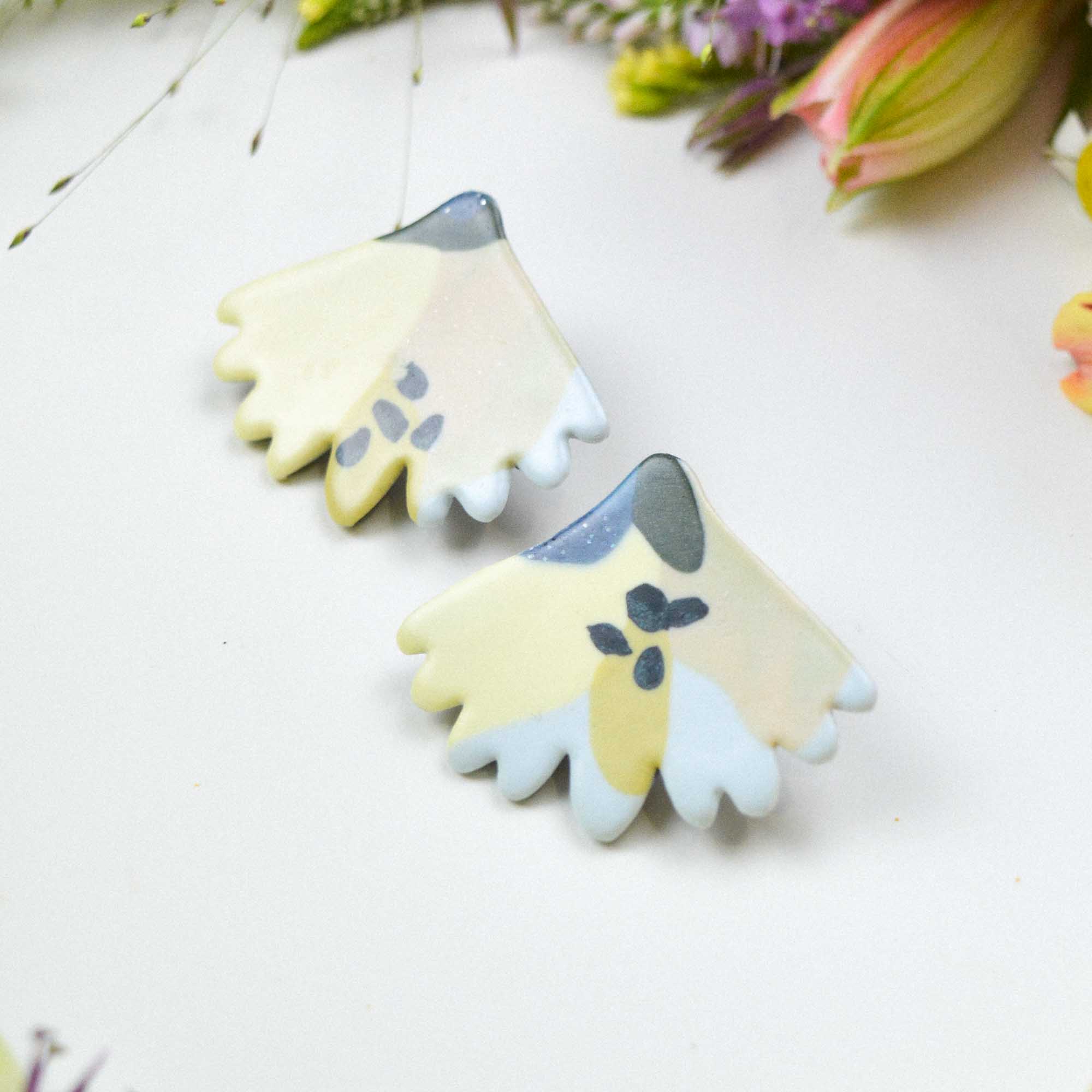 Floral earrings - Image 2