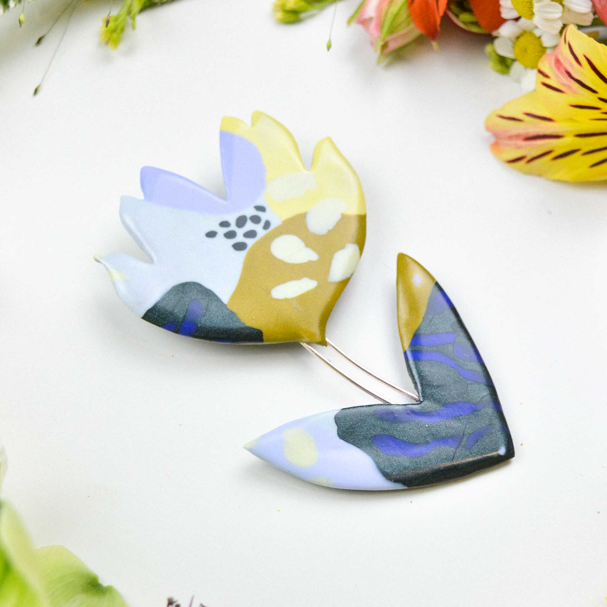 Floral Brooch - Image 4