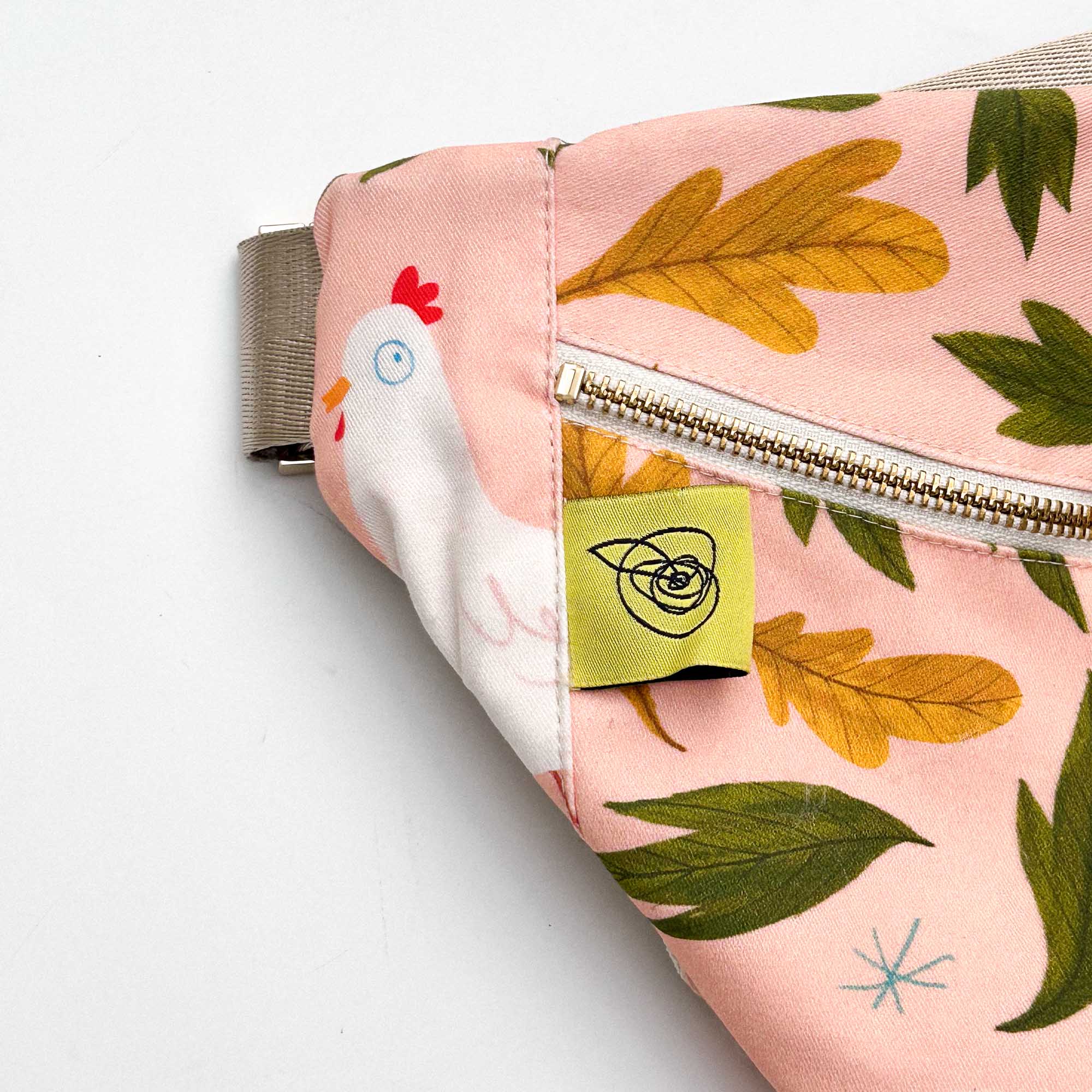 Beltbag - Sneaky Fox #238 - Image 2