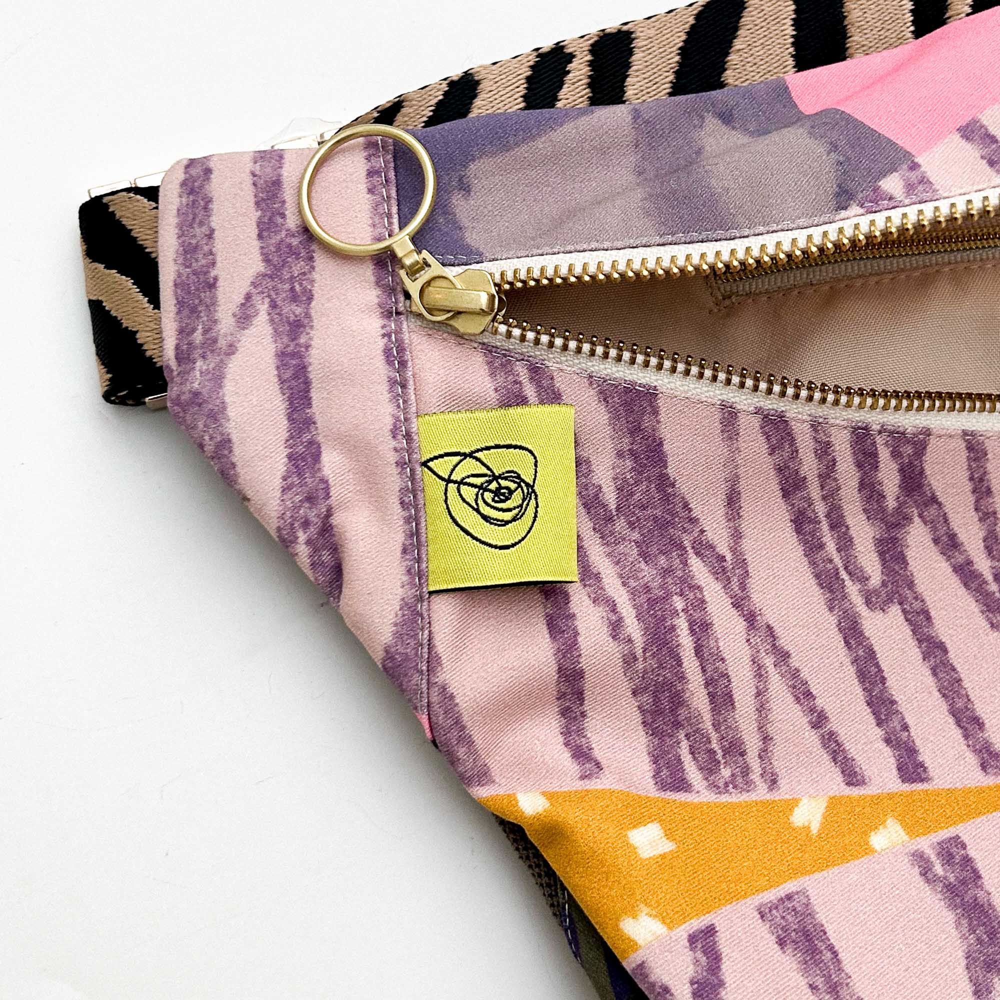 Beltbag - Hills have Eyes #228 - Image 5