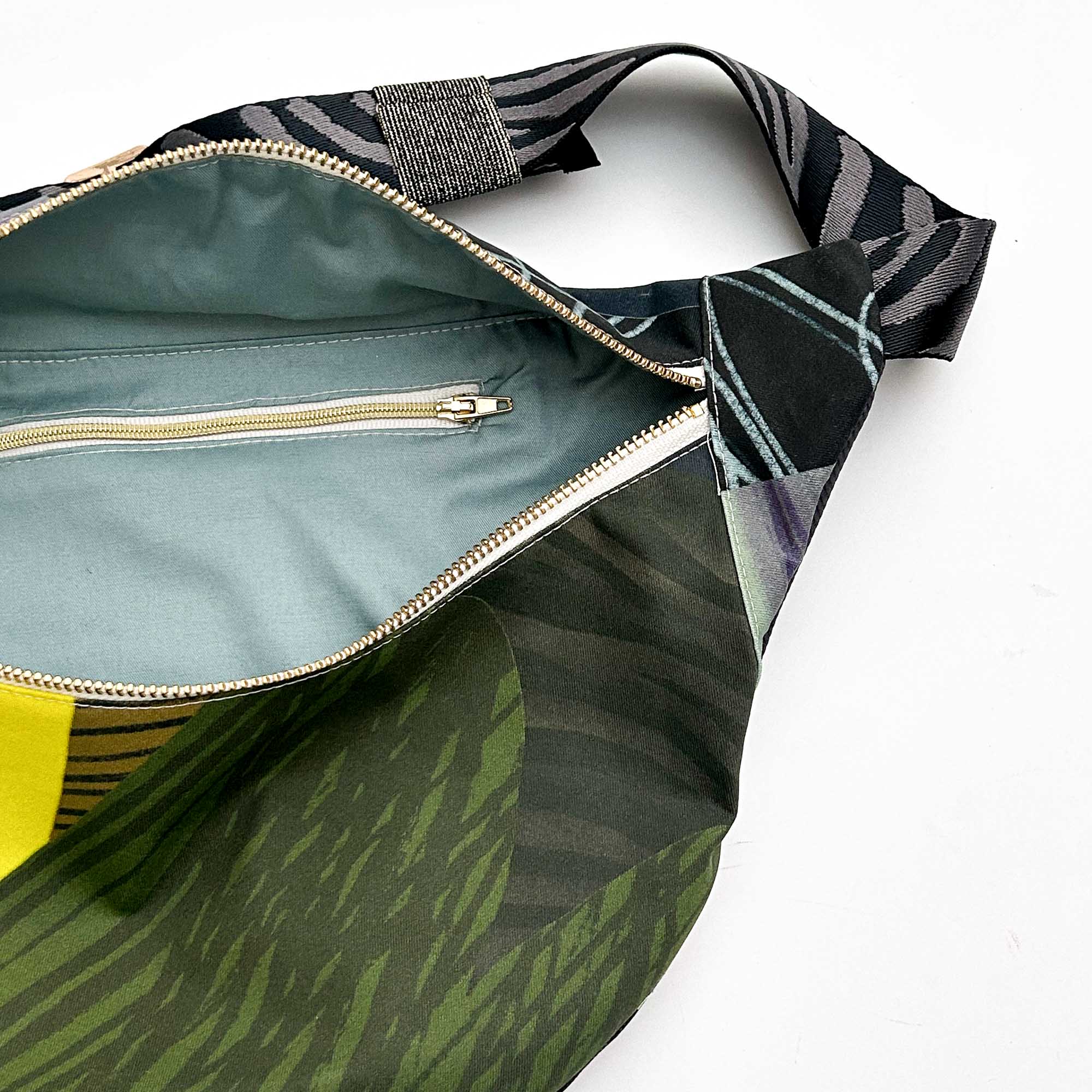 Beltbag - Hills have Eyes #229 - Image 5