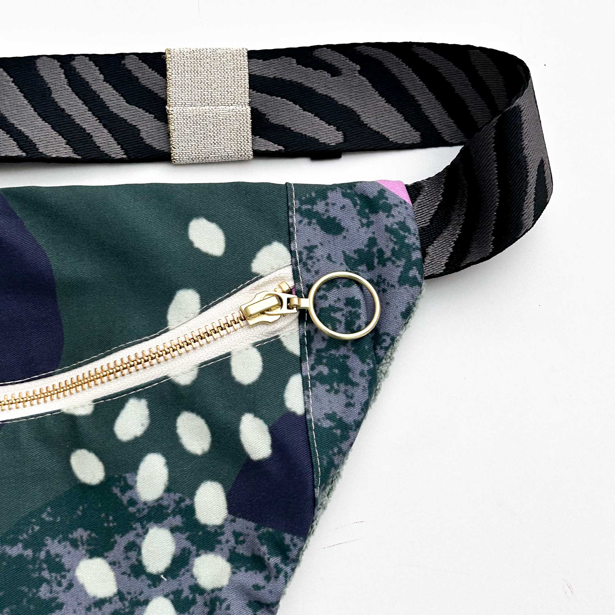 Beltbag - Thorns #231 - Image 3