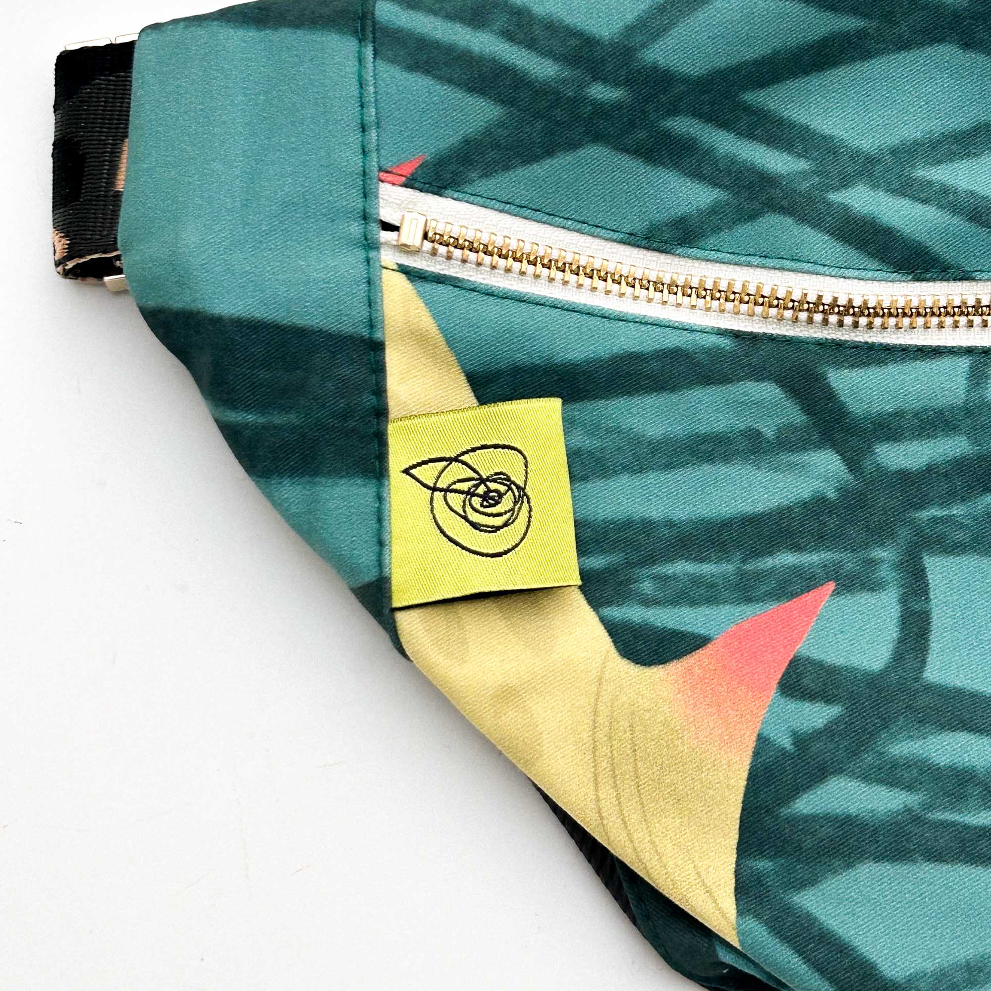 Beltbag - Thorns #232 - Image 2
